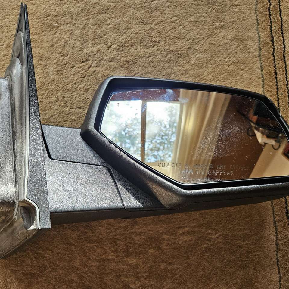 2014-2018 GMC Sierra Chevy Silverado Pass. Mirror
