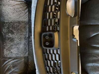 01-05 honda civic grille FREE