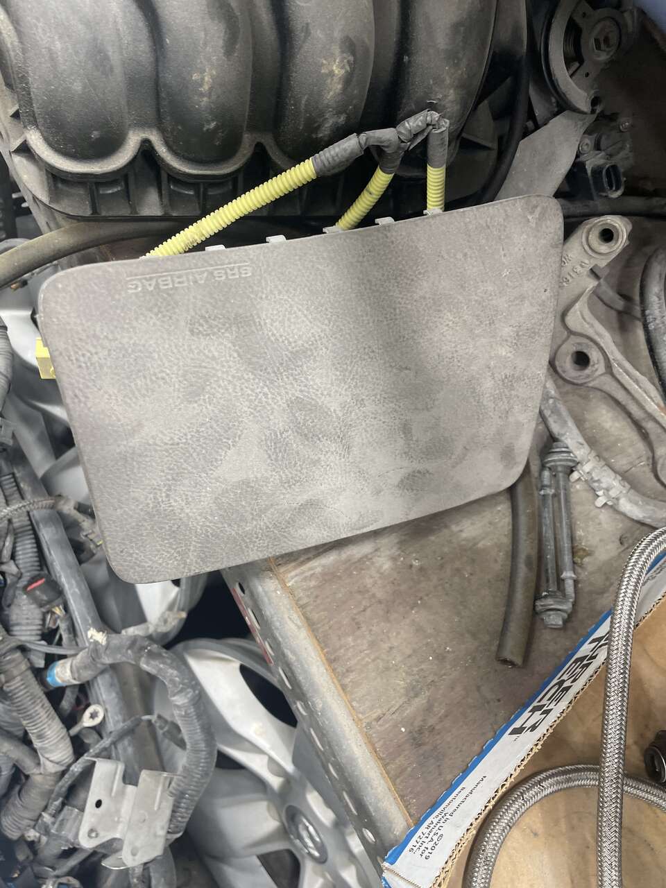 03 to 08 Corolla  pass side air bag unblowN