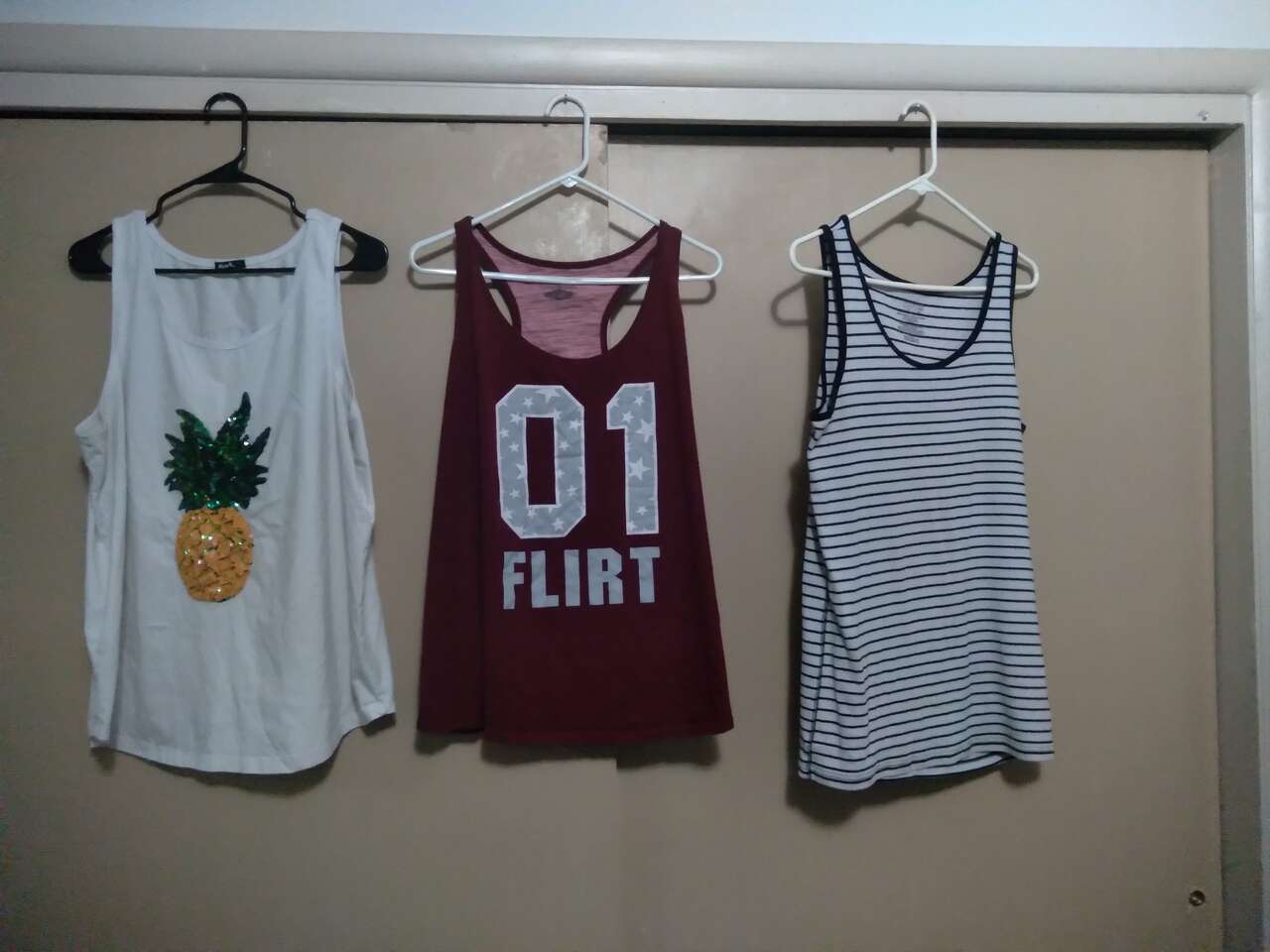 3 tank tops 2x