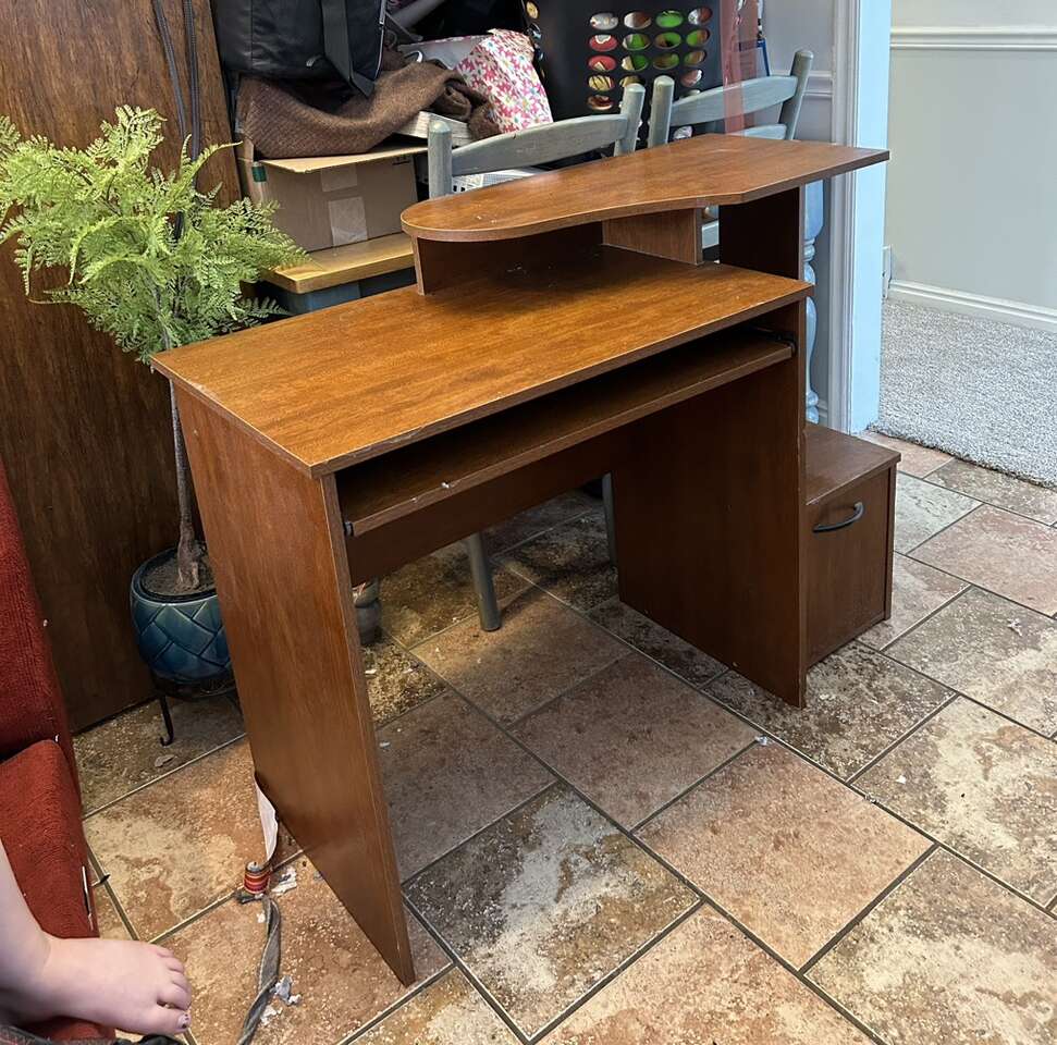 BEAUTIFUL VINTAGE RETRO DESK FREE