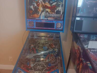 Stern Blue Avengers Limited Edition Pinball Machine with Topper and Color DMD