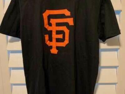 SF GIANTS TSHIRT NEW WITH TAGS- M