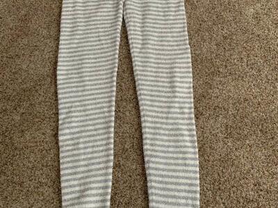 AMERICAN EAGLE SUPER HI RISE LEGGING M- NWT