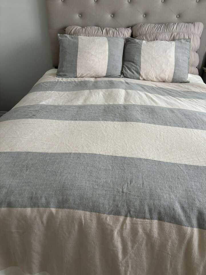 UGG DUVET SHAMS + EURO SHAMS QUEEN
