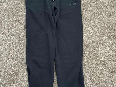 MENS HOLLISTER SWEATPANTS BLACK- M