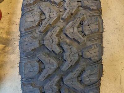 4 RADAR RENEGADE X LT 35 12.5 20 121Q LRE 10PLY TIRE RACSTH0046 CQ3