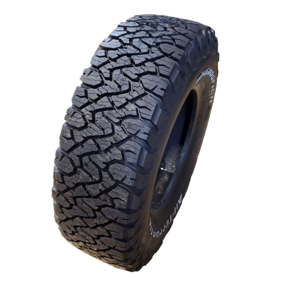 BFGOODRICH ALL TERRAIN T/A RWL LT 285 75 18 129/126S TIRE 26189