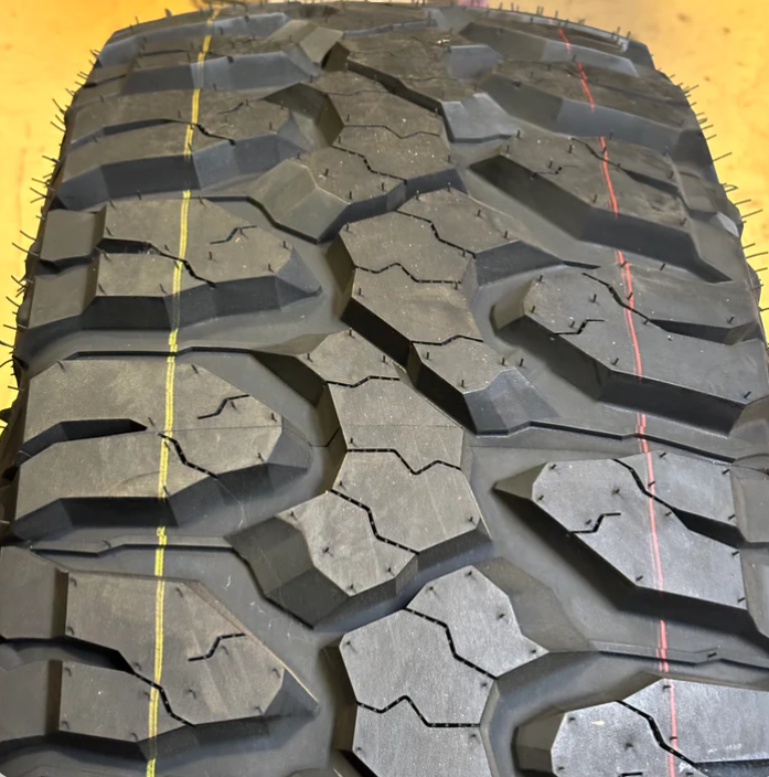 2 MILESTAR PATAGONIA MT-02 BSW LT 315 70 17 121/118Q LRD 8PLY MUD TERRAIN TIRES 22801006