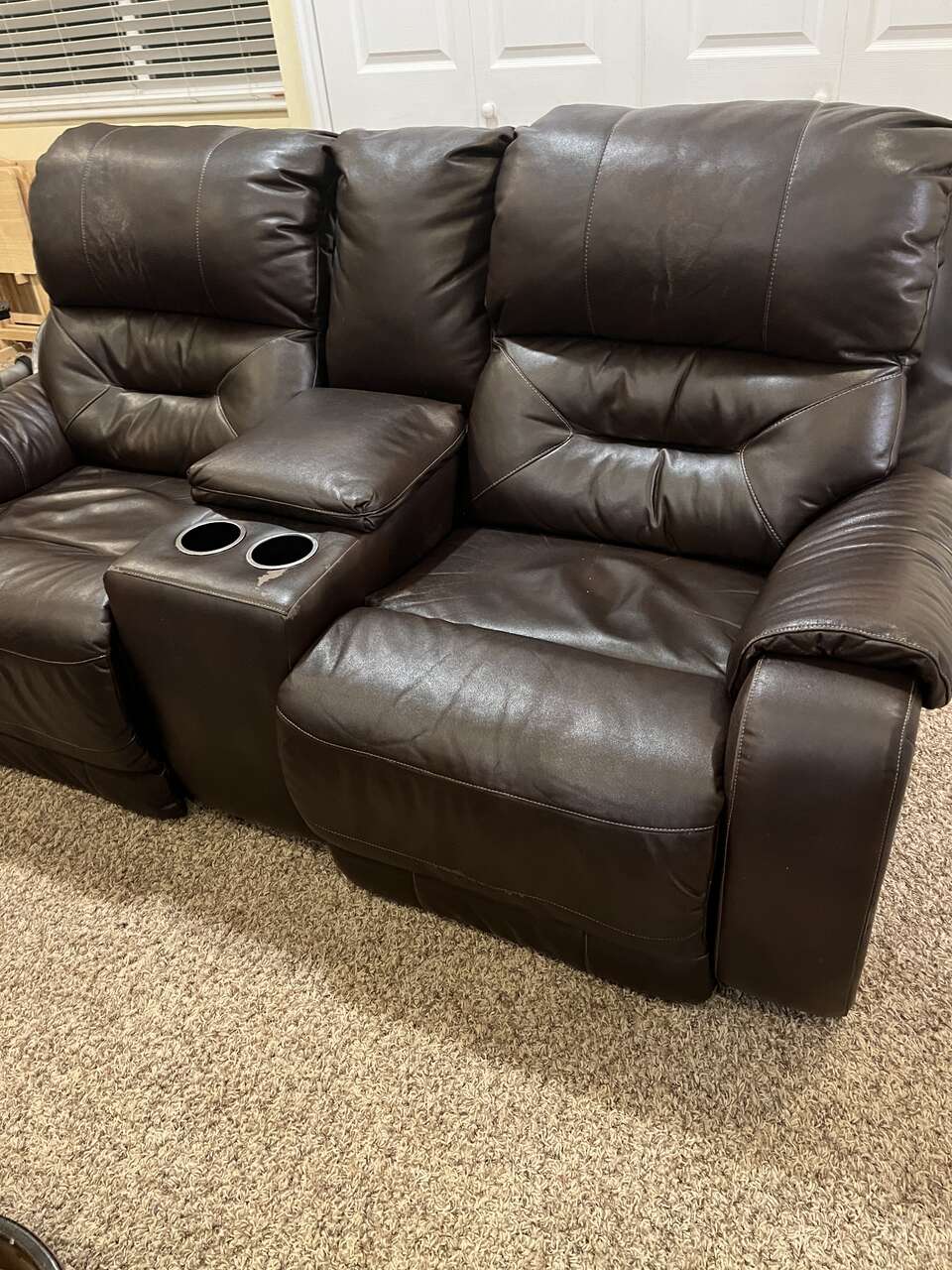 FREE RECLINING COUCH Furniture