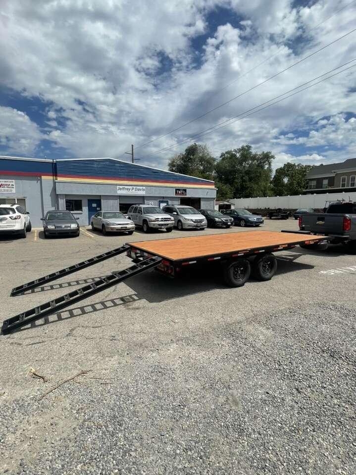 FOR RENT. 8x16 Flat Deck … Recreational Vehicles