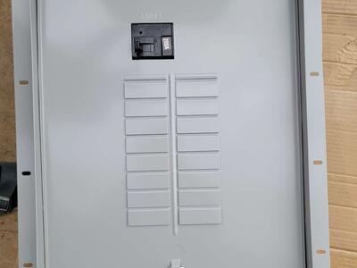 New in Box Siemens MW Series Load Center 200A. MW1632B1200FG