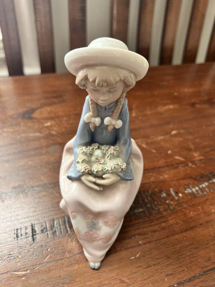 Vintage Signed lladro Figurines