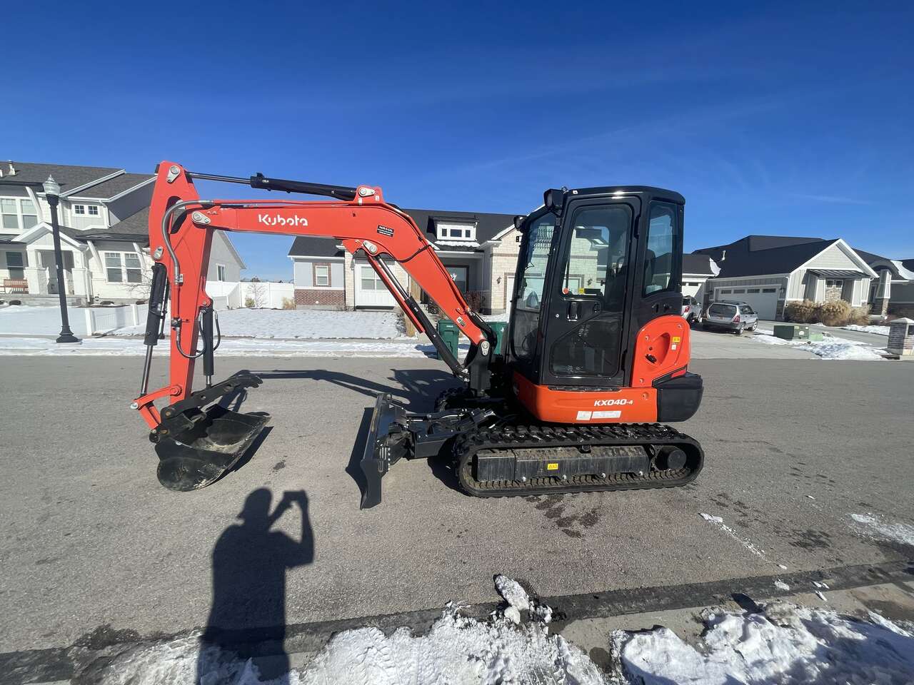 Kubota KX 040 Enclosed Mini Excavator W Trailer 6 way blade