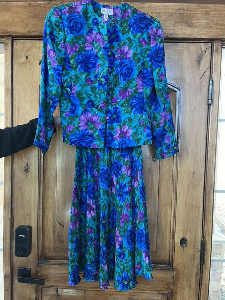 100% Silk 2-piece Elegant Dress