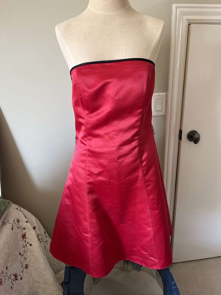 Red Prom / Evening Dress Sz 9 Gunnie Sax