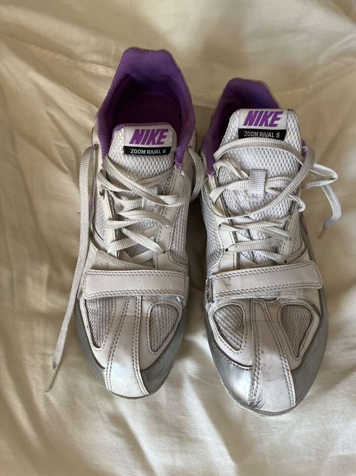 women's Soccer Cleats Size 7