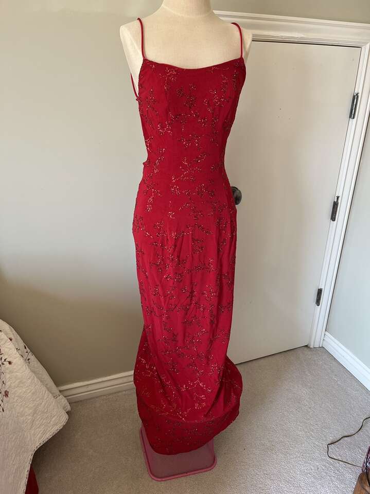 Sexy Red Sequins Prom/  Evening Gown Size 7/8