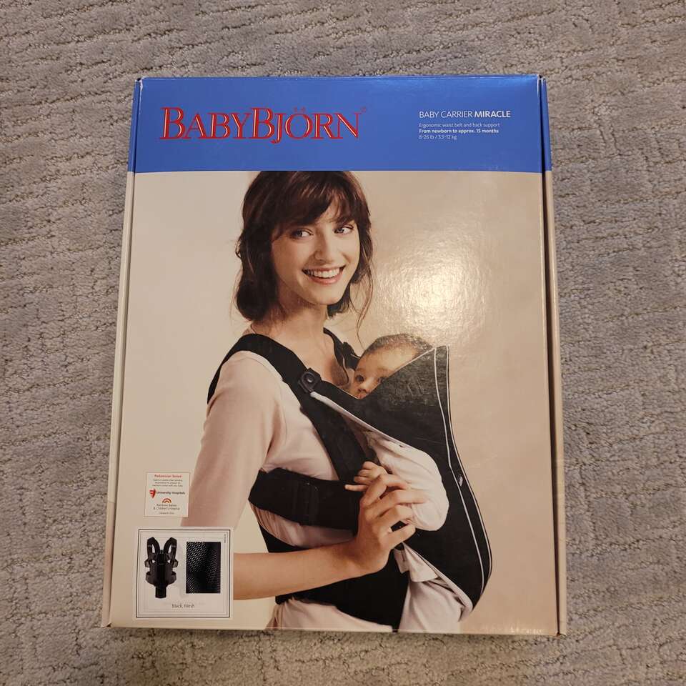 BABYBJORN Baby Carrier Miracle - Black, Mesh
