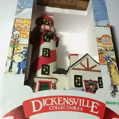 Call/ Like New Dickensville Porcelain Lighthouse