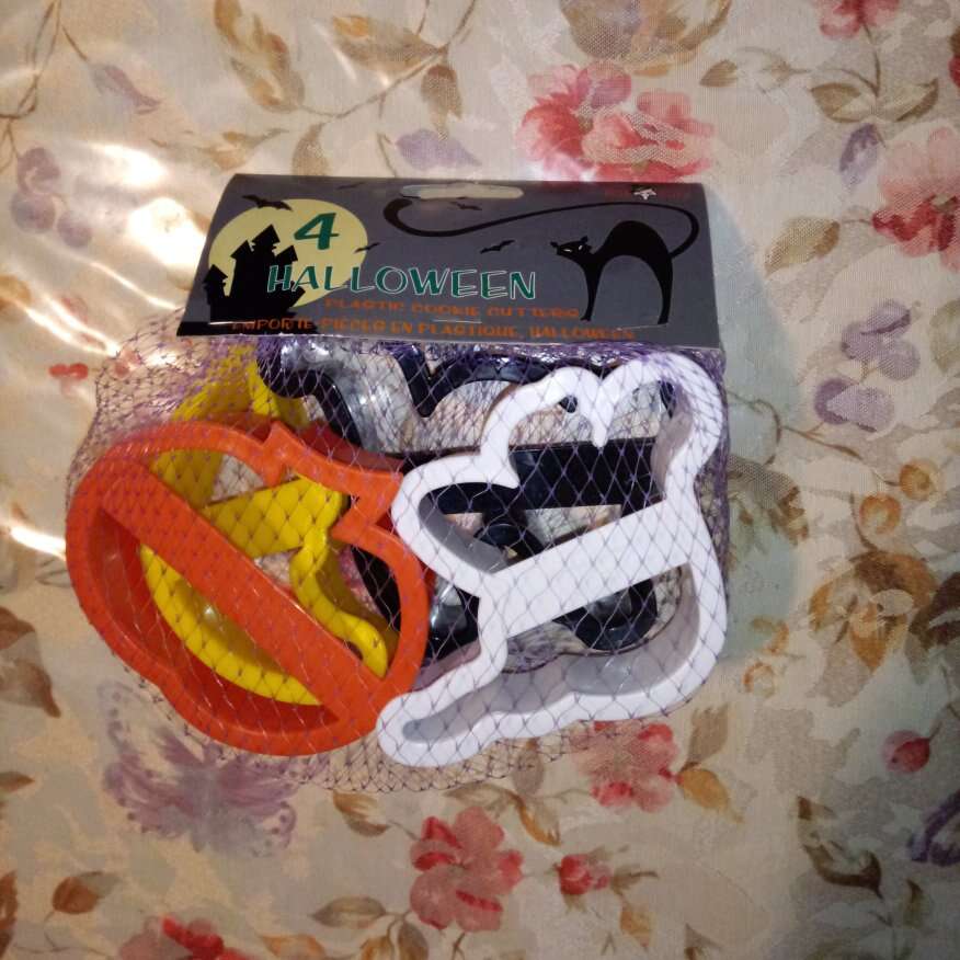 New Halloween Cookie Cutters