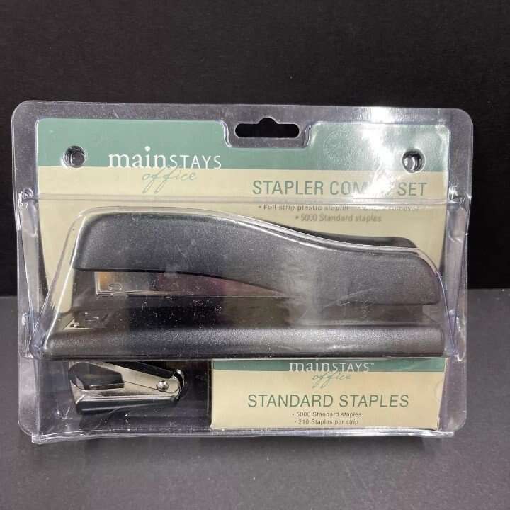 New Desk Office School Stapler and Staple Puller