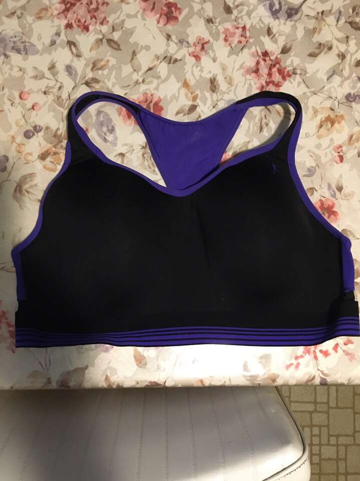 Danskin Now Sports Bra 40D