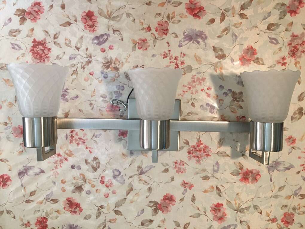 New Quoizel 3 Light LED Vanity Light Fixture