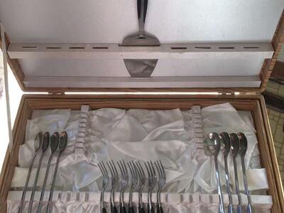 Excellent Condition Eldan Cutlery Japan Part Set