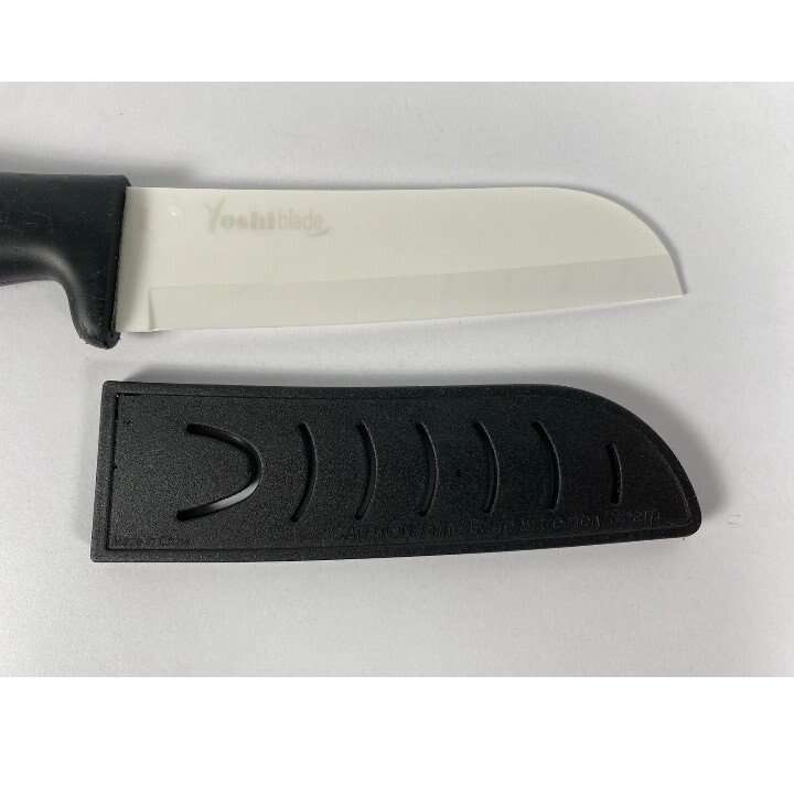 Like New Yoshi Blade Ceramic Knife
