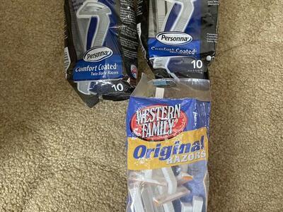 New Disposible Razors 20 Twin 11 Single Blade