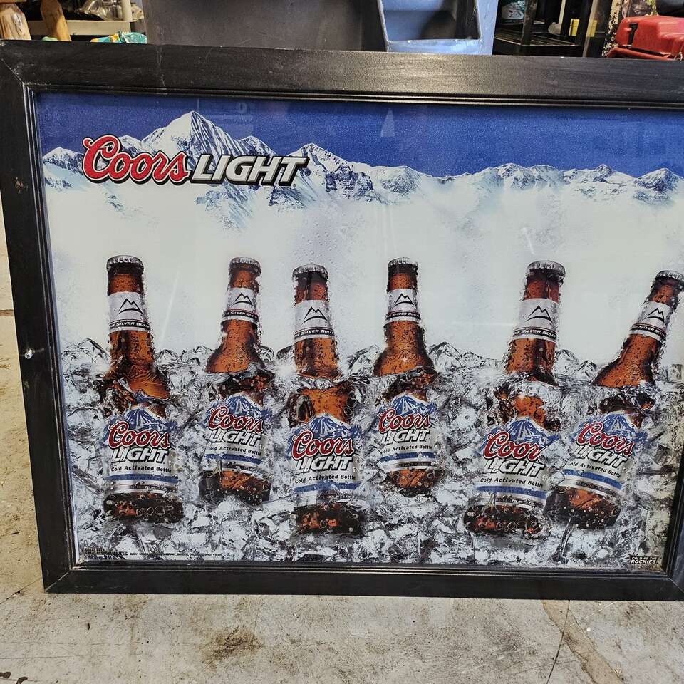 BUD & COORS MILLER, Mirror