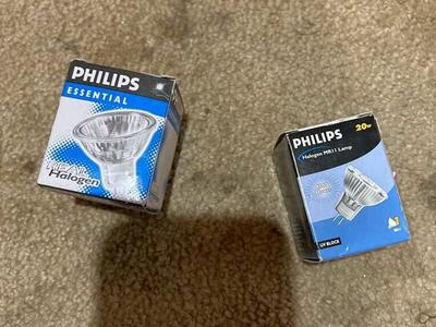 Phillips 12v 50w 36 Bulbs And 12v 20w Mr11 Bulbs