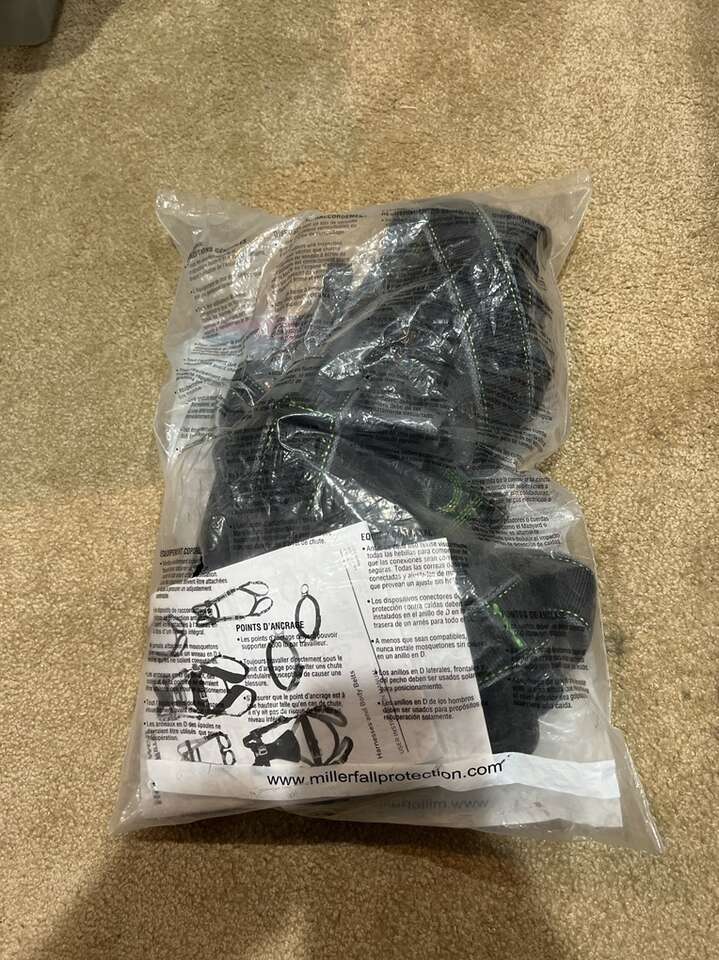 Miller L/XL Body Harness/ Fall Protection