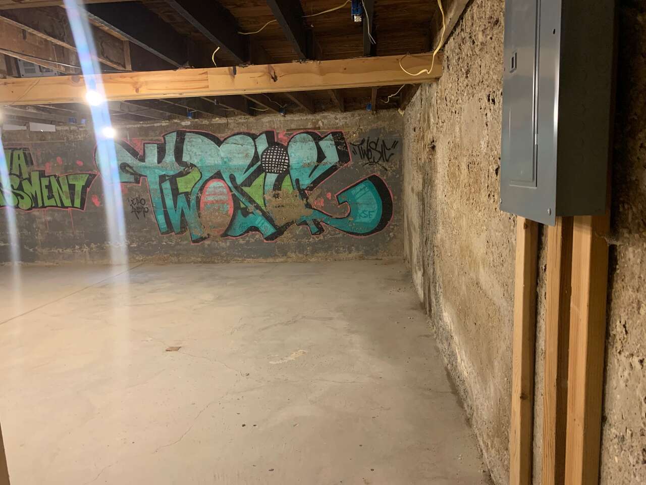 Monthly Rental Utah Film Location – Historic Basement For Rent