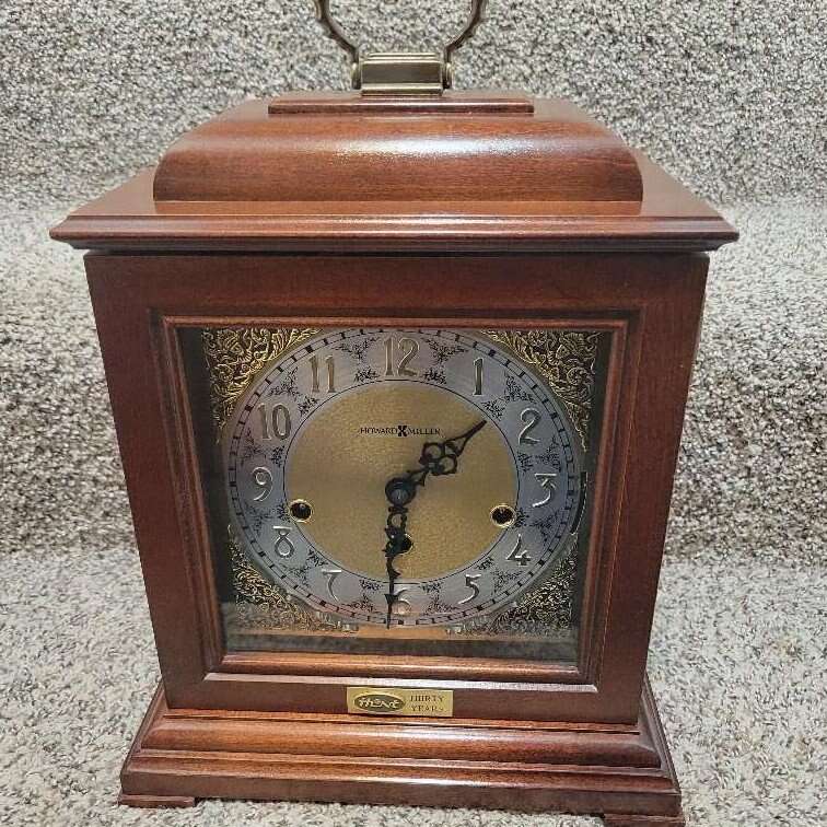Howard Miller clock