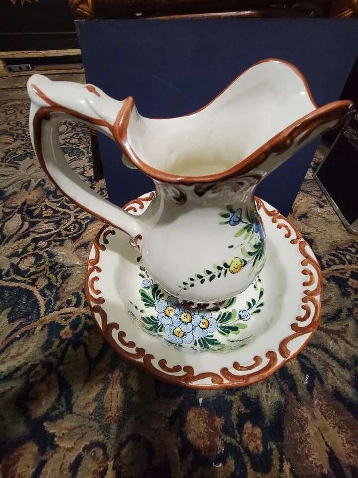 Pitcher & Wash Basin