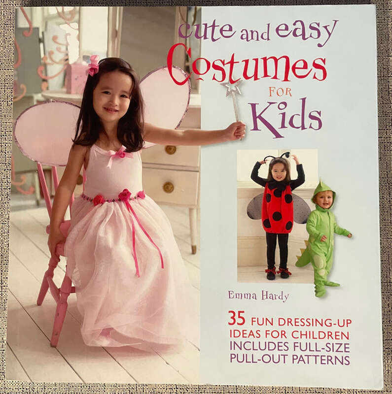 Halloween Cute and Easy Costumes for Kids: 35 Fun Dressing Up Ideas for Children With Patterns