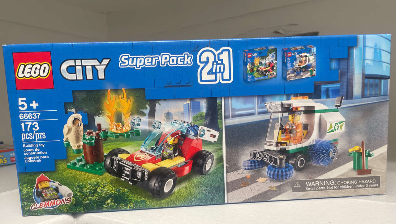 LEGO City Super Pack #66637 - Forest Fire #60247 & Street Sweeper #60249, NEW