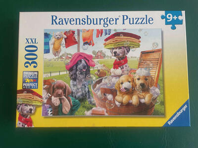 Ravensburger - Dogs Laundry Day - 300 Piece XXL Large Format Jigsaw Puzzle