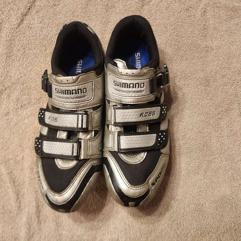 Shimano RD86 SPD-SL shoes size 43