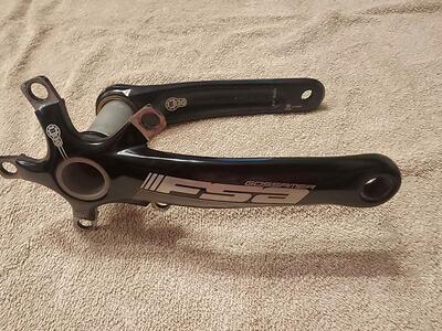 FSA Gossamer crankset BB30