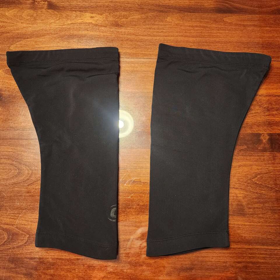 Cannondale knee warmers, size Lg