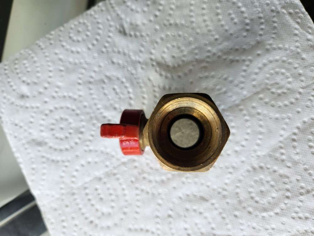 1" Italian brass gas cock, threaded