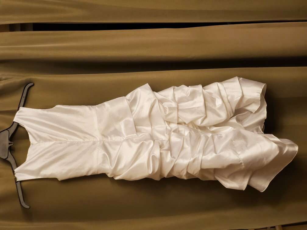 Cinderella's Closet Girls White Wedding Formal Prom Sleeveless Flower Girl Dress Size 6 - 8