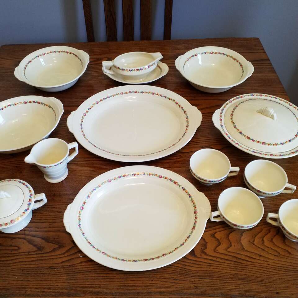 Grindley England Ivory Earthenware Dish Set