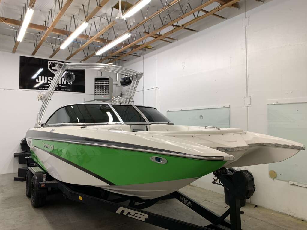 2013 MB Sports F24 Tomcat