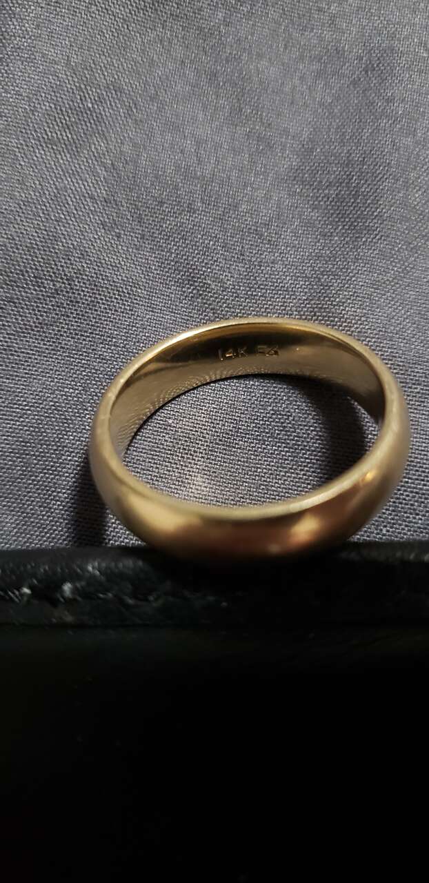 Solid Gold Wedding Band/Engagement Ring | Weddings | Ksl.com