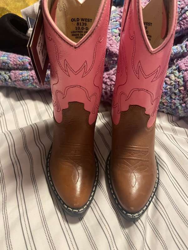 OLD WEST 8139 YOUTH SIZE Cowboy boots