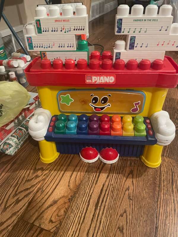 MEGA BLOKS Mr.Piano musical toy